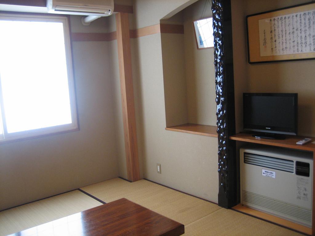 Lodge Nakajima Nozava Onszen Szoba fotó